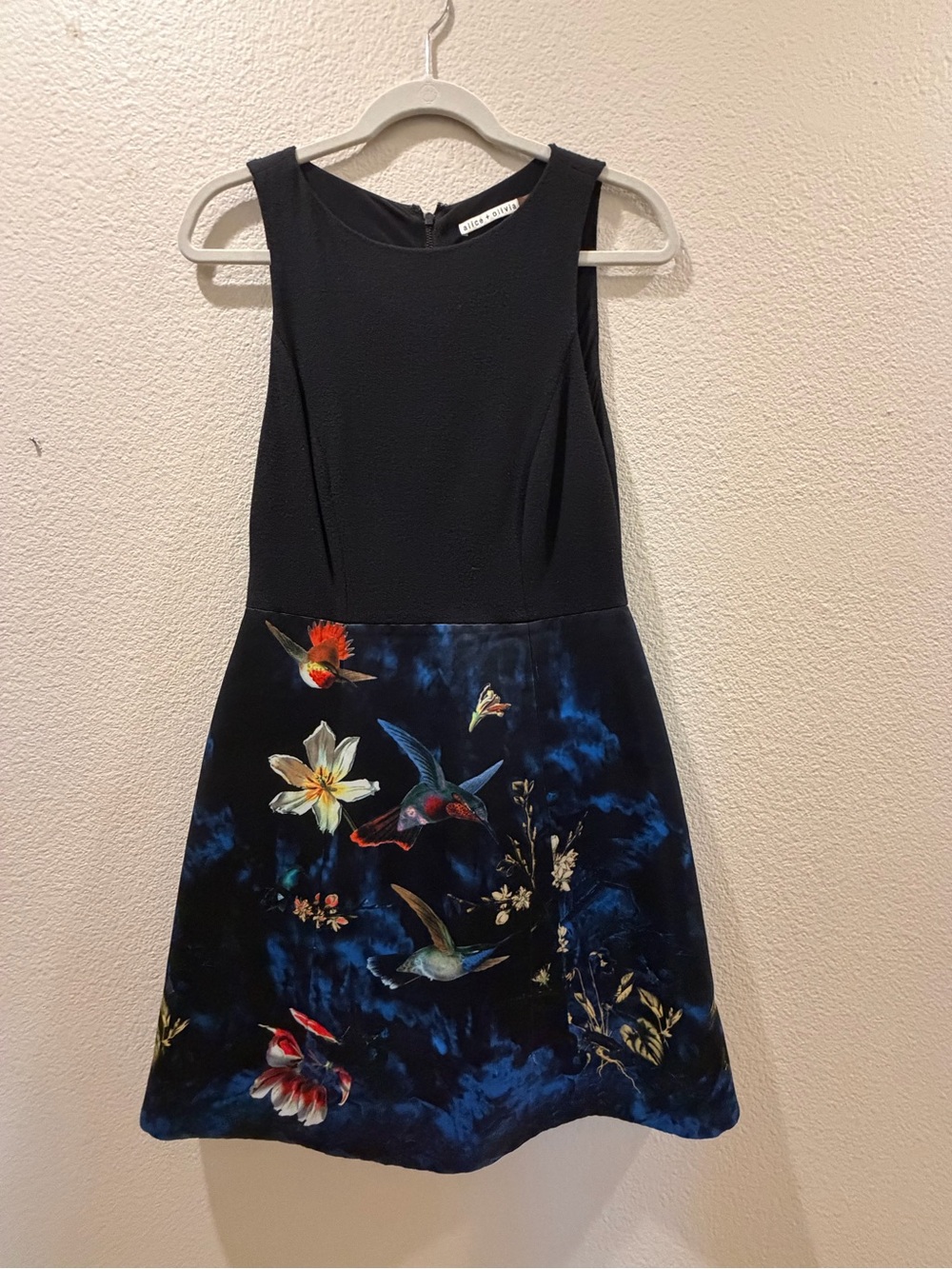 Alice + Olivia Alejandra Enchanted Forest Bird Floral Dress Size 6